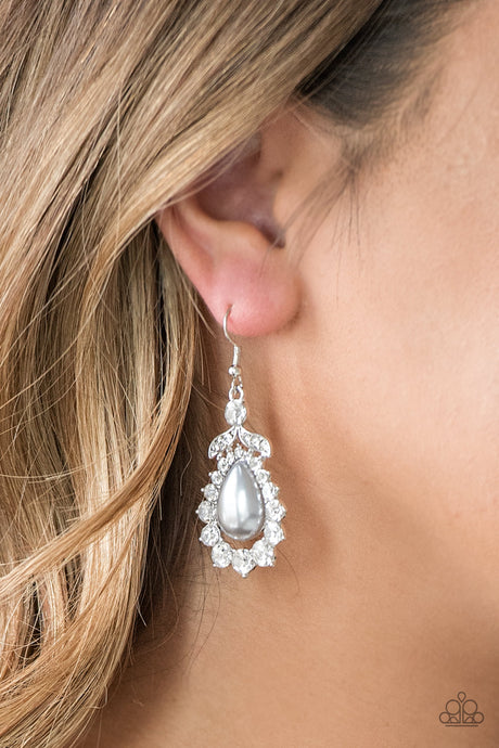 Paparazzi ~ Award Winning Shimmer ~ Silver Earring