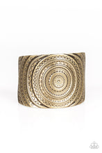 Load image into Gallery viewer, Paparazzi ~ Bare Your SOL ~ Brass Cuff Bracelet