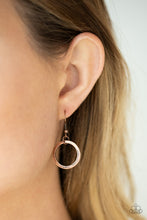 Load image into Gallery viewer, Paparazzi ~ Basic Babe ~ Copper Necklace Set