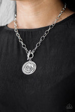 Load image into Gallery viewer, Paparazzi ~ Beautifully Belle ~ Silver Necklace Set