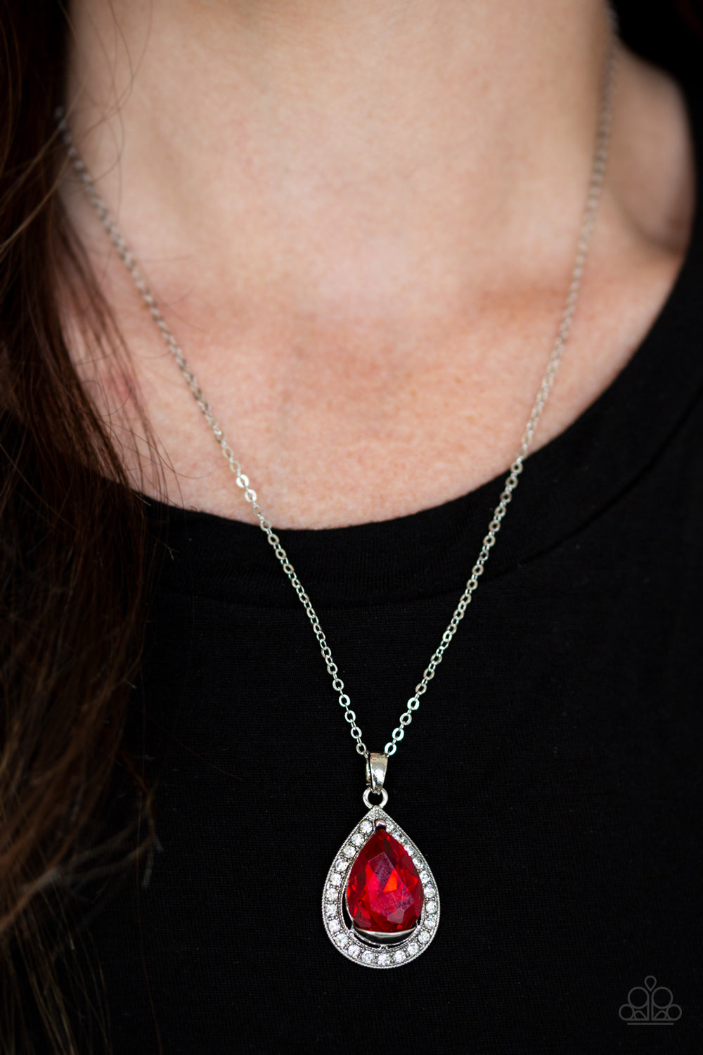 Paparazzi ~ Because I'm Queen ~ Red Pendant Necklace Set