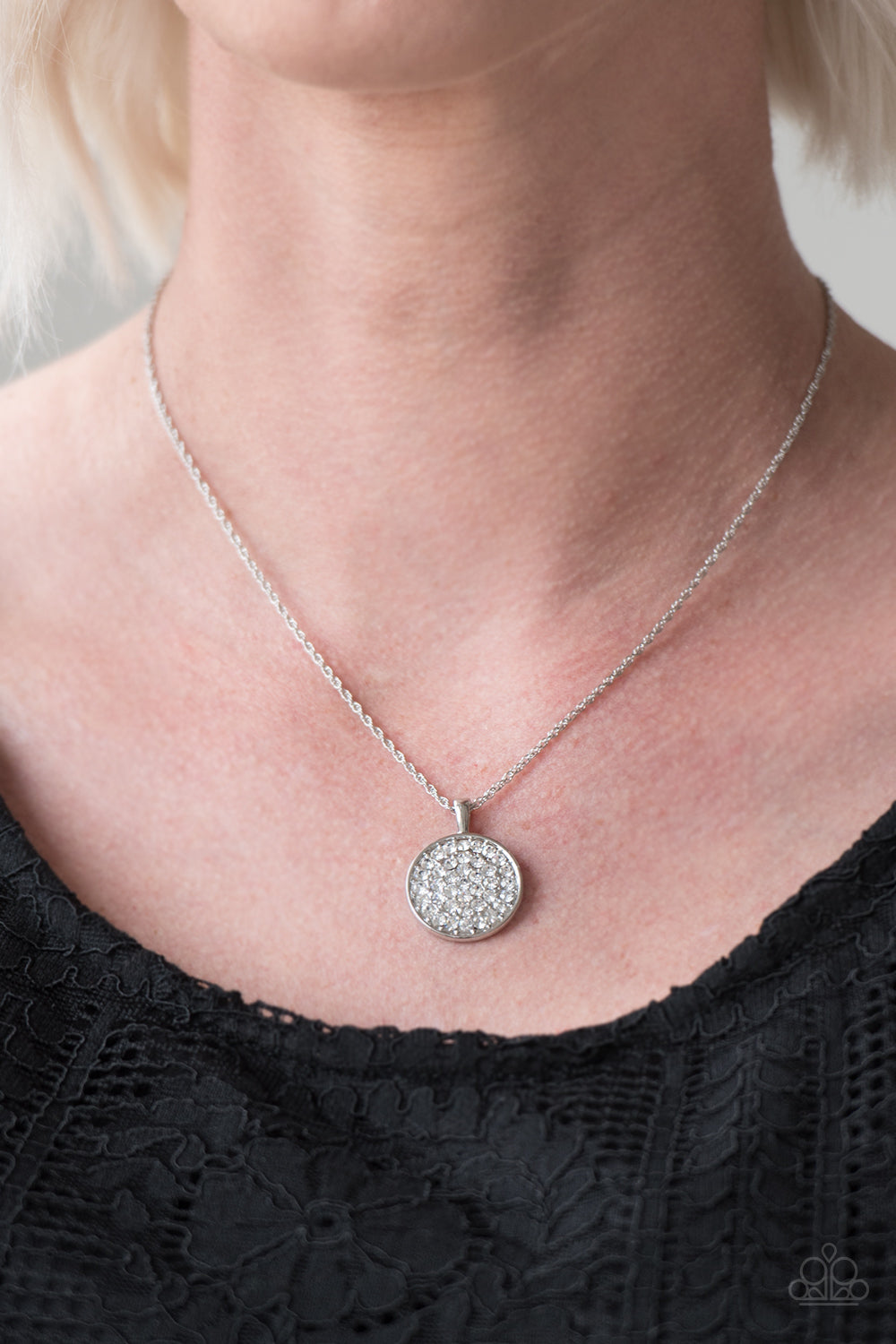 Paparazzi ~ Believe In Glitter ~ White Pendant Necklace Set