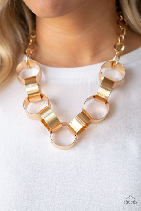 Paparazzi ~ Big Hit ~ Gold Necklace Set
