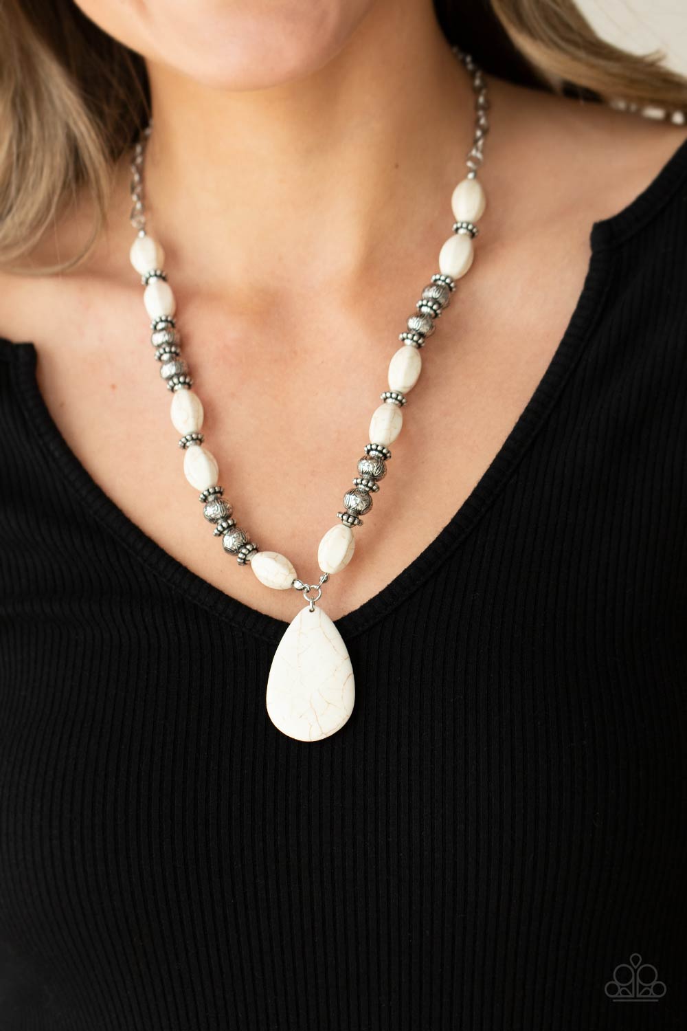 Paparazzi ~ Blazing Saddles ~ White Necklace Set