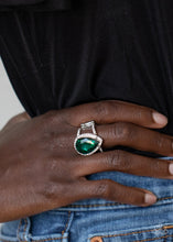 Load image into Gallery viewer, Paparazzi ~ BLINGing Down The House ~ Green Ring with Stretchy Band