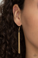 Load image into Gallery viewer, Paparazzi ~ Breaking Out Of My Shell ~ Gold Necklace Set