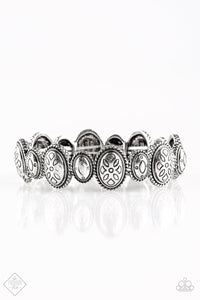 Paparazzi ~ Cactus Cay ~ Silver Bracelet (Fashion Fix Exclusive)