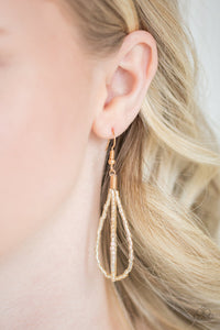 Paparazzi ~ Catwalk Queen ~ Gold Seed Bead Necklace Set