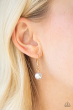 Load image into Gallery viewer, Paparazzi - Classical Cadence - Gold Necklace Set - Klassy Jewelz Boutique