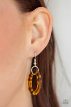 Load image into Gallery viewer, Paparazzi ~ Comin In HAUTE ~ Brown Acrylic Necklace Set (Life of the Party Exclusive)