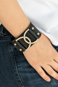 Paparazzi - Couture Culture - Gold Urban Bracelet