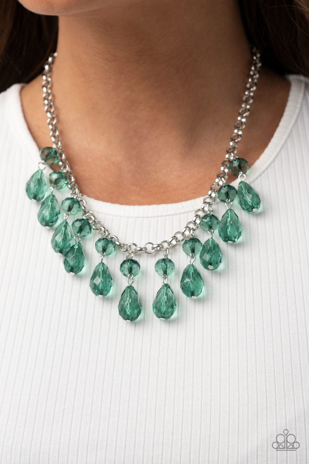 Paparazzi ~ Crystal Enchantment ~ Green Necklace Set