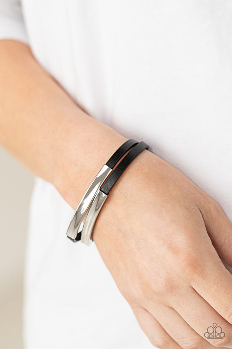 Paparazzi ~ Dangerously Divine ~ Black Magnetic Bracelet