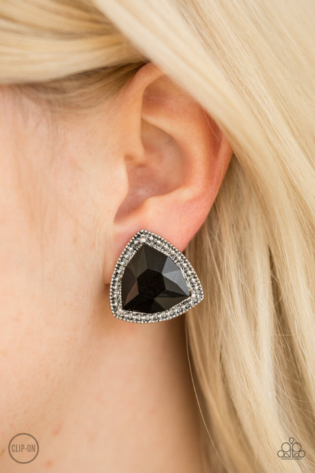Paparazzi ~ Daringly Duchess ~ Black Clip-On Earrings
