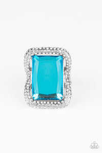 Paparazzi ~ Deluxe Decadence ~ Blue Ring with Stretchy Band
