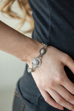 Load image into Gallery viewer, Paparazzi - Desert Dreamin&#39; - Silver Necklace and Bracelet Set