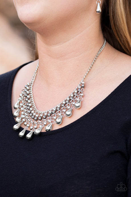 Paparazzi ~ Don't Forget To BOSS! ~ Silver Necklace Set