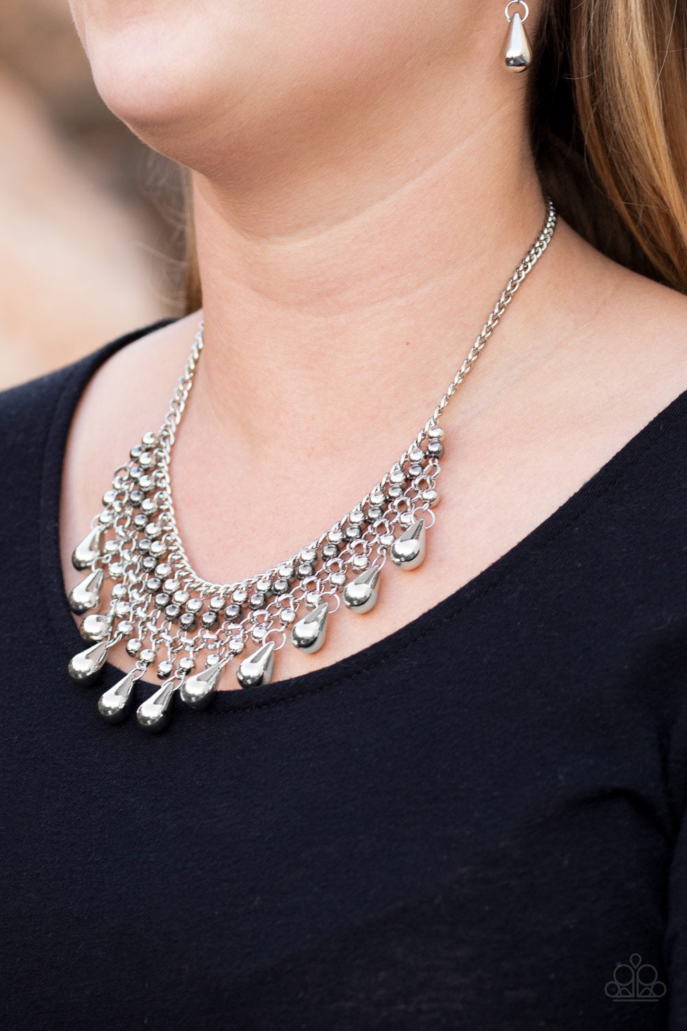 Paparazzi ~ Don't Forget To BOSS! ~ Silver Necklace Set