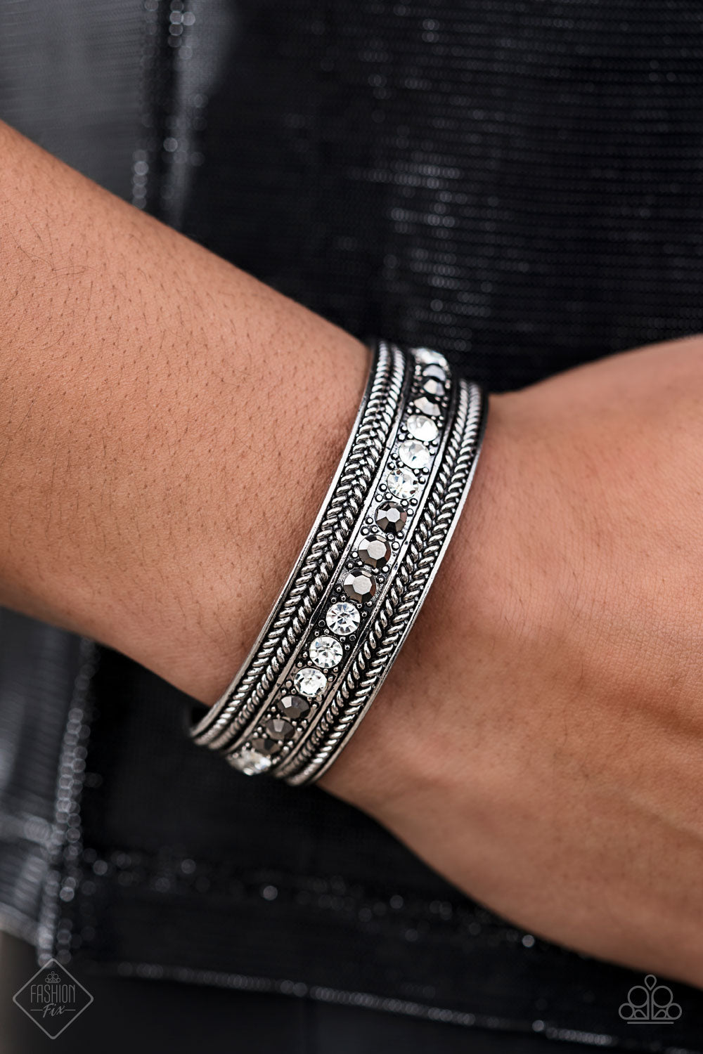 Paparazzi ~ Empress Etiquette ~ Silver Cuff Bracelet (Fashion Fix Exclusive)