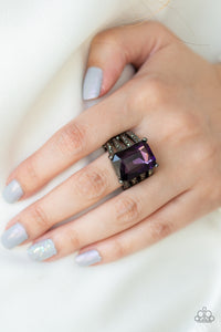 Paparazzi ~ Expect Heavy Reign ~ Purple Ring with Stretchy Band (Life of the Party Exclusive)