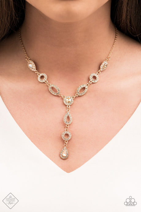 Paparazzi ~ Fiercely 5th Avenue – Fashion Fix Complete Trend Blend ~ Gold Necklace Set