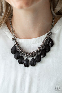 Paparazzi ~ Fashionista Flair ~ Black Necklace Set