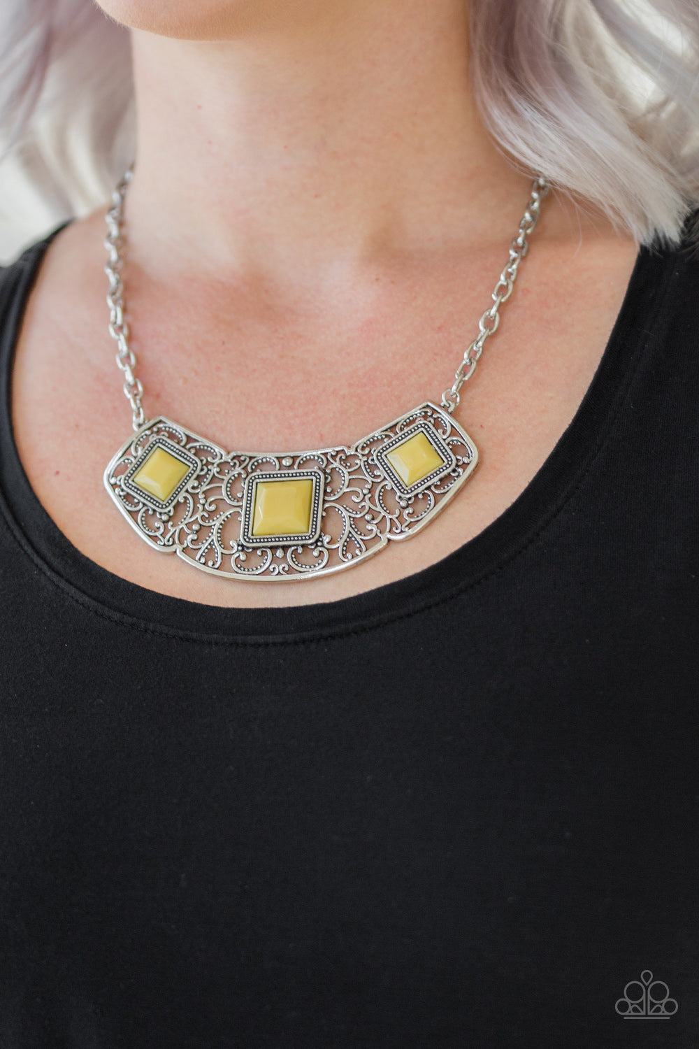 Paparazzi ~ Feeling Inde-PENDANT ~ Yellow Necklace Set