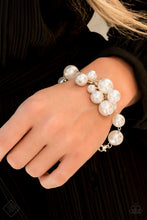 Load image into Gallery viewer, Paparazzi ~ Fiercely 5th Avenue ~ Fashion Fix Complete Trend Blend ~ White Necklace Set