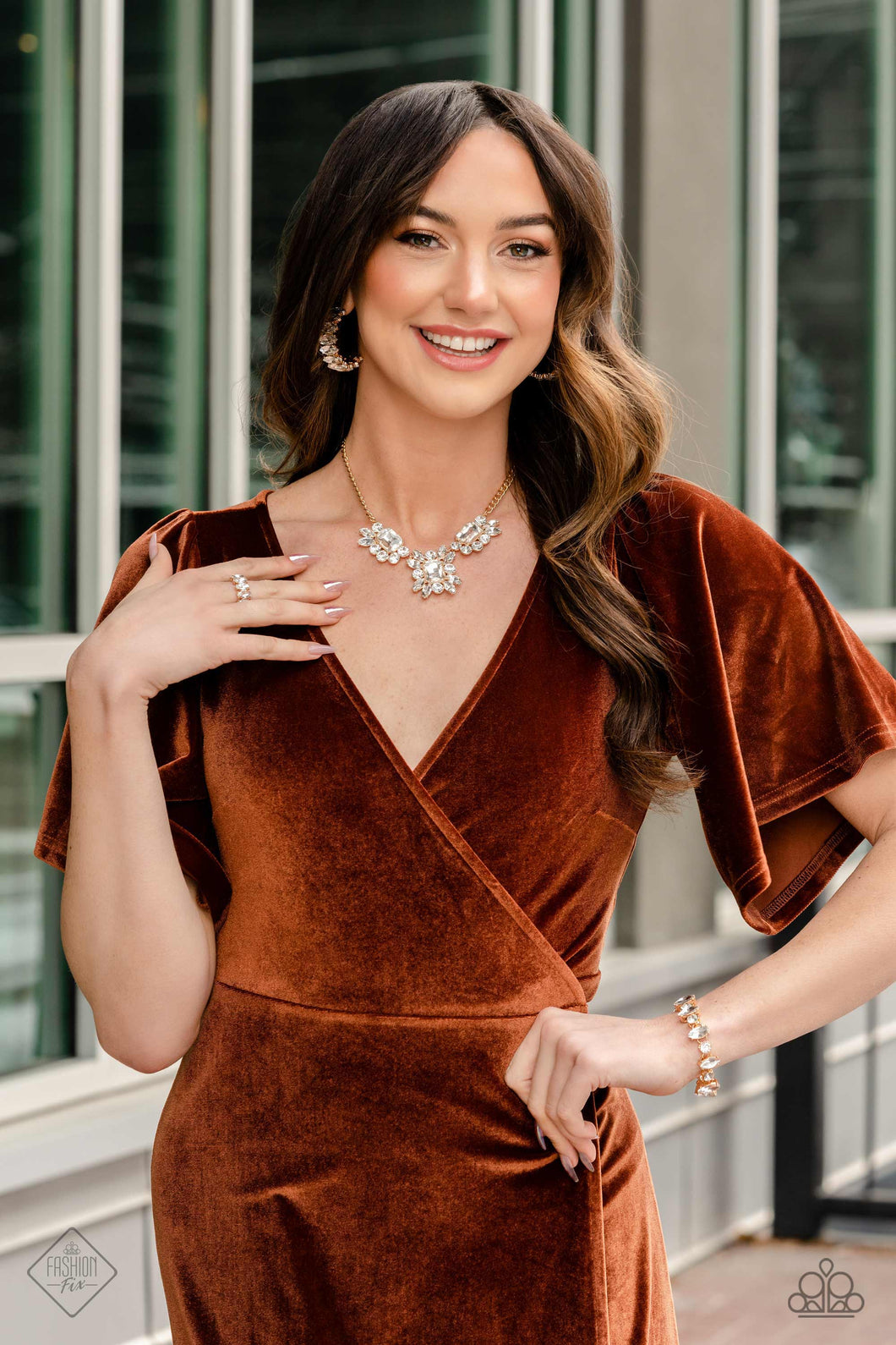 Paparazzi ~ Fiercely 5th Avenue ~ Fashion Fix  Complete Trend Blend ~ Gold Necklace Set