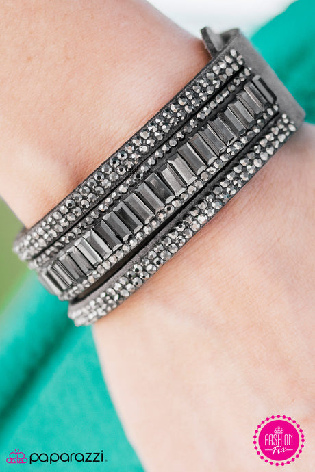 Paparazzi ~ First Class Shimmer ~ Silver Urban Bracelet (Fashion Fix Exclusive)