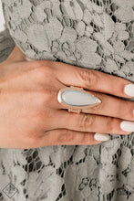 Load image into Gallery viewer, Paparazzi ~ Glimpses of Malibu ~ Fashion Fix Complete Trend Blend ~ Rose Gold Necklace Set