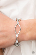 Load image into Gallery viewer, Paparazzi ~ Glimpses of Malibu ~ Fashion Fix Complete Trend Blend ~ Purple and White Necklace Set