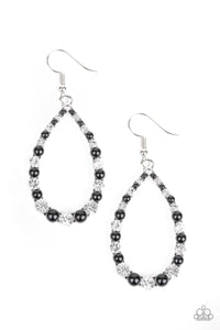Paparazzi ~ Gala Go-Getter ~ Black Earrings