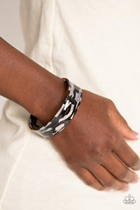 Paparazzi ~ Glaze Daze ~ Black Acrylic Cuff Bracelet