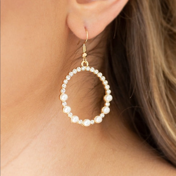 Paparazzi - Glowing Grandeur- Gold Pearl Earrings - $5.00 - Klassy Jewelz Boutique