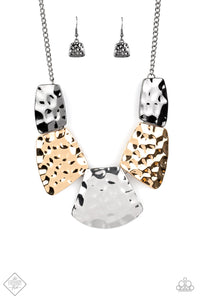 Paparazzi ~ HAUTE Plates ~ Multi Necklace Set (Fashion Fix Exclusive)