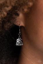 Load image into Gallery viewer, Paparazzi ~ HAUTE Plates ~ Multi Necklace Set (Fashion Fix Exclusive)