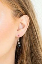 Load image into Gallery viewer, Paparazzi ~ HEIR-headed ~ Black Necklace Set