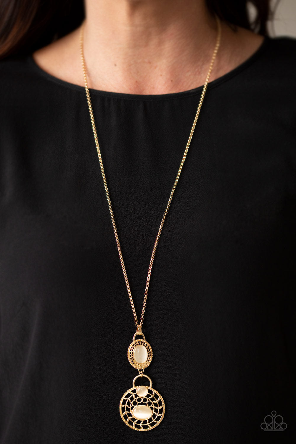Paparazzi ~ Hook, VINE, and Sinker ~ Gold Necklace Set