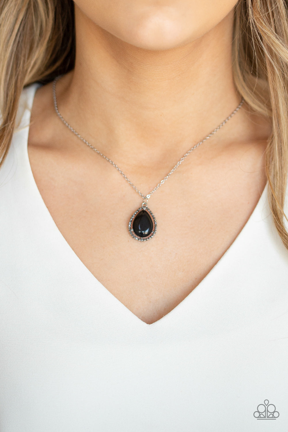 Paparazzi ~ In GLOW Spirits ~ Black Necklace Set
