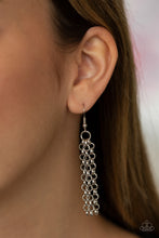 Load image into Gallery viewer, Paparazzi ~ In The MANE-stream ~ Silver Necklace Set