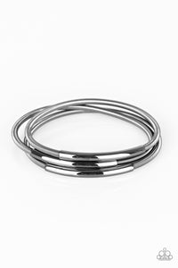 Paparazzi ~ Its A Stretch ~ Black/Gunmetal Bracelet