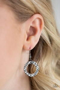 Paparazzi ~ Jammin' Jungle ~ Black Necklace Set