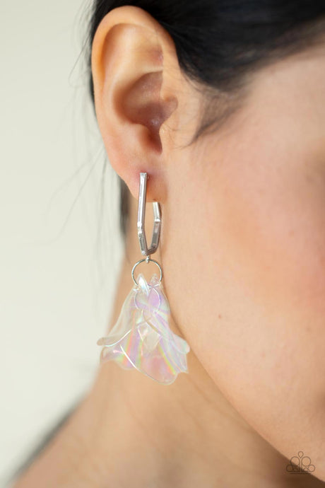 Paparazzi ~ Jaw-Droppingly Jelly ~ Silver Hoop Earrings