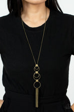 Load image into Gallery viewer, Paparazzi ~ Join The Circle ~ Brass Necklace Set