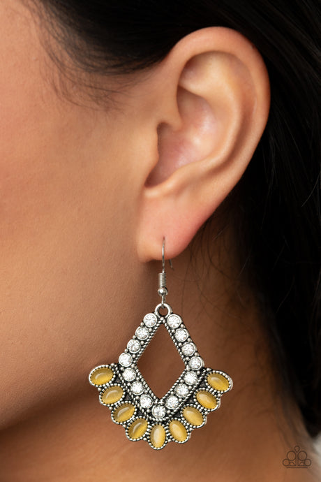 Paparazzi ~ Just BEAM Happy ~ Yellow Earrings
