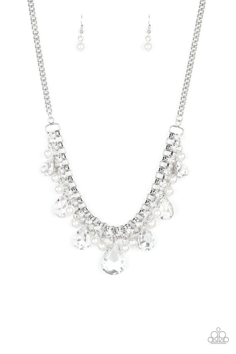Paparazzi ~ Knockout Queen ~ White Necklace Set