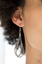 Load image into Gallery viewer, Paparazzi ~ Knotted Knockout ~ Black/Gunmetal Seed Bead Necklace Set