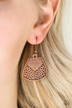 Load image into Gallery viewer, Paparazzi ~ Large and In Charge ~ Copper Necklace Set