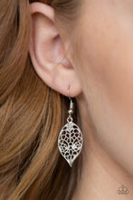 Load image into Gallery viewer, Paparazzi ~ Leafy Lagoon ~ Silver Necklace Set